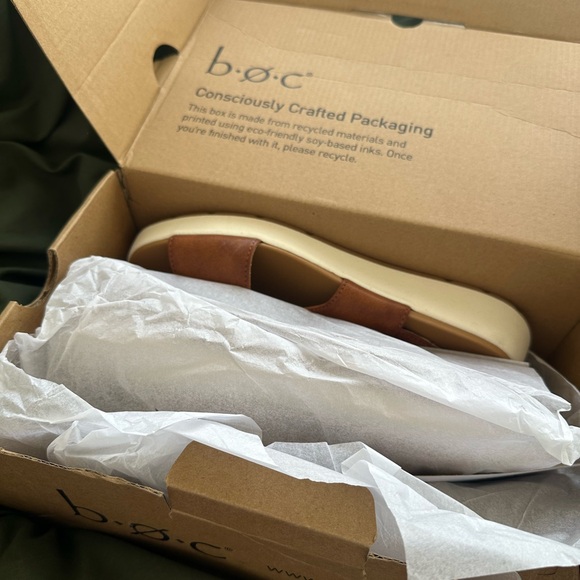 b.o.c Born Mattie’s Crisscross Slingback Women’s Faux-Leather Brown Sandals - Picture 2 of 11